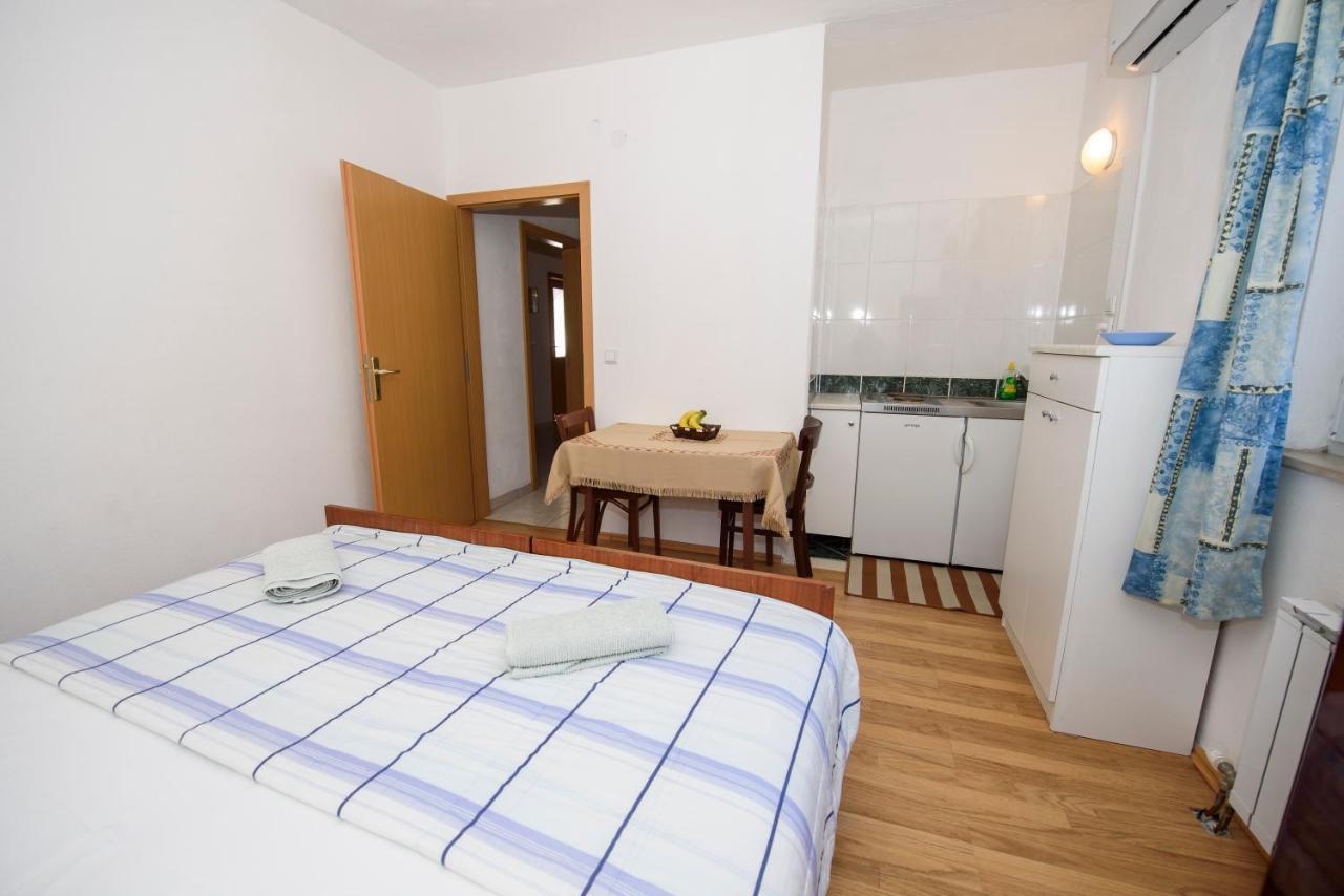 Apartman Mijo - Suhi Potok Jesenice  Exterior photo
